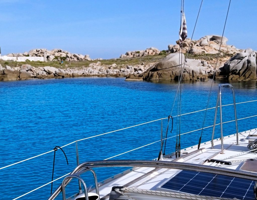 6-bateau_eric_ecovoile_voyage_porto-vecchio_corse